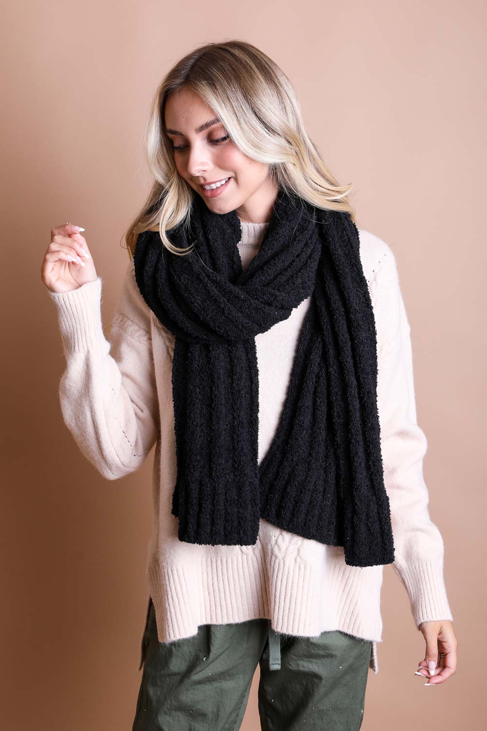 Boucle Vertical Knit Scarf-Soul Flow Apparel