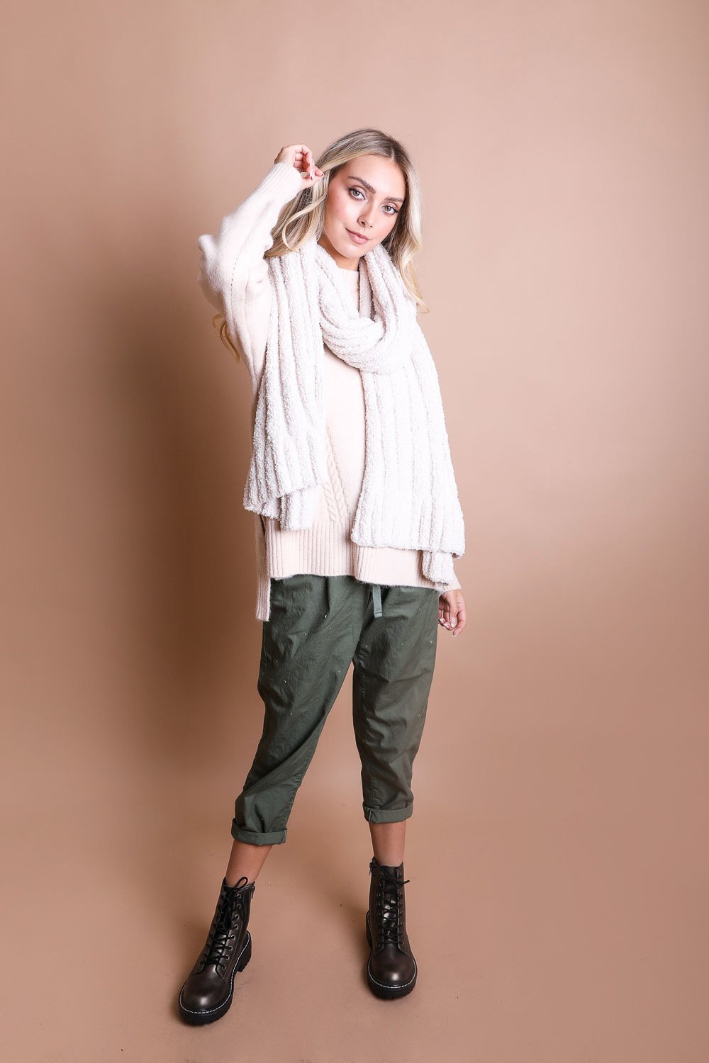 Boucle Vertical Knit Scarf-Soul Flow Apparel