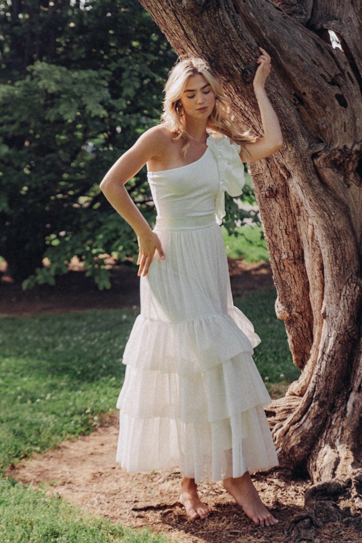 Chic Purpose Tulle Skirt With Ruffles Back Zipper Closure