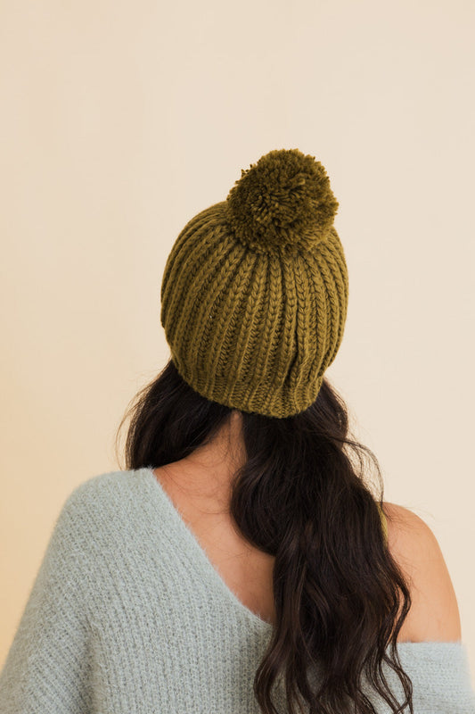 Chunky Cable Knit Pom Beanie-Soul Flow Apparel