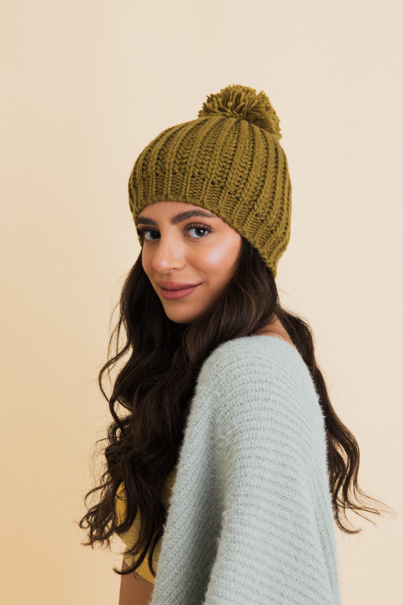 Soul Flow Apparel | Boho Chunky Cable Knit Pom Beanie