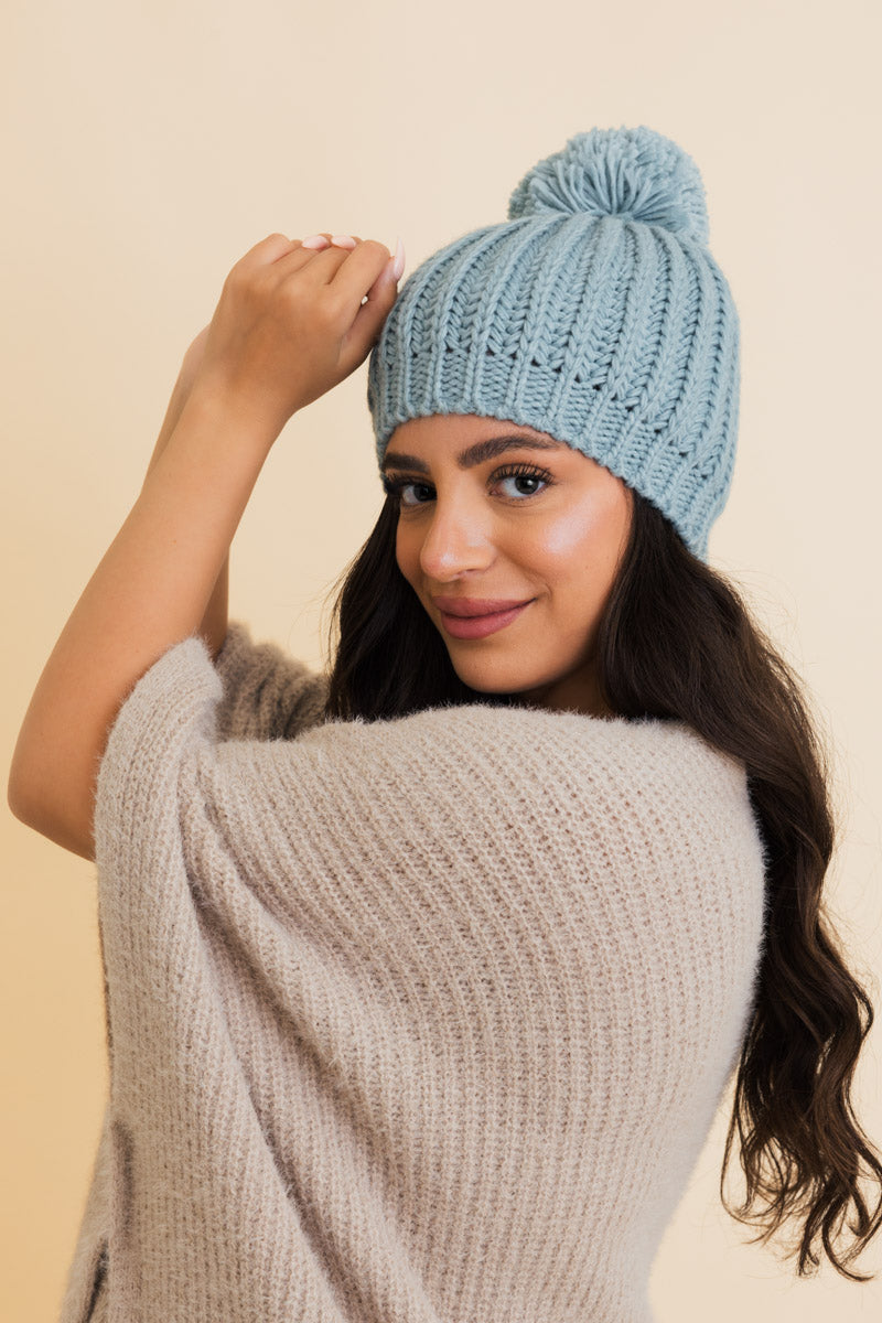 Chunky Cable Knit Pom Beanie-Soul Flow Apparel