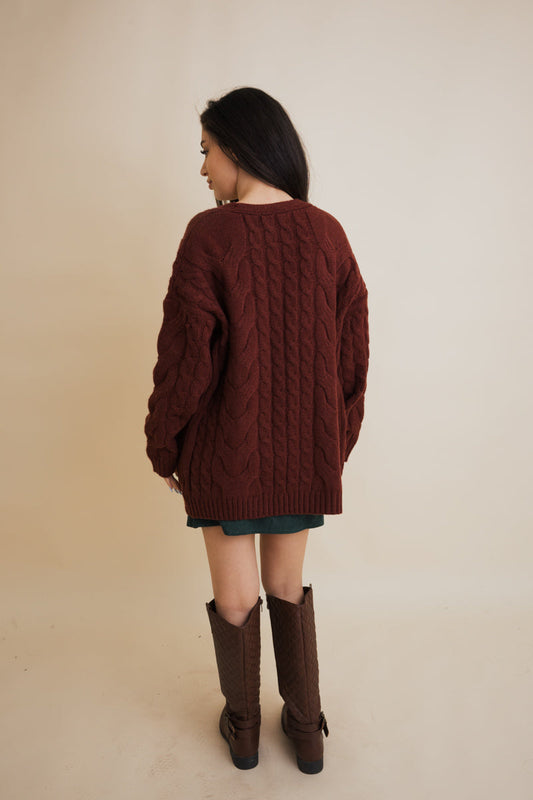 Leto Collection cable knit open cardigan in burgundy with oversized design for cozy style
