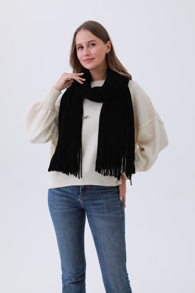 Luxe Chenille Knit Scarf – Plush Tassel Elegance???-Soul Flow Apparel