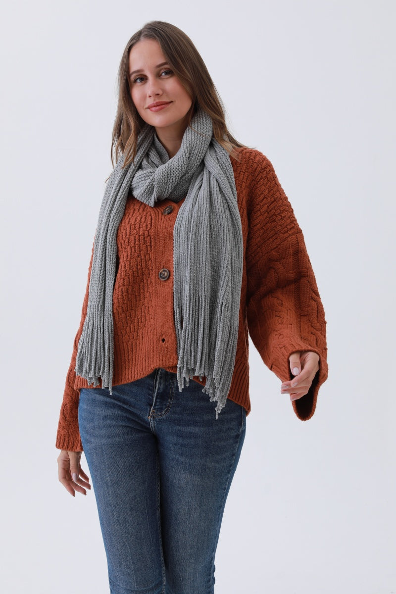 Luxe Chenille Knit Scarf – Plush Tassel Elegance???-Soul Flow Apparel