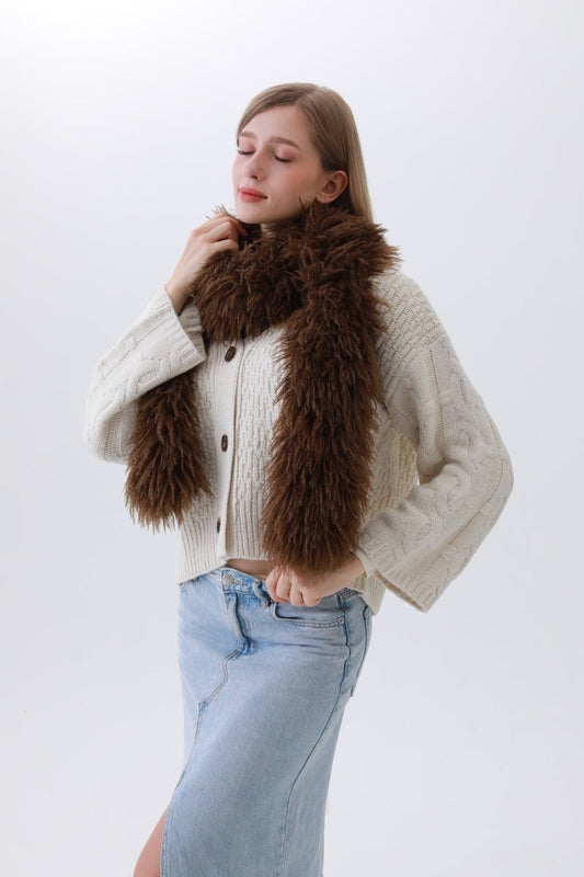 Luxe Feather-Trim Scarf – Plush Winter Elegance ??-Soul Flow Apparel