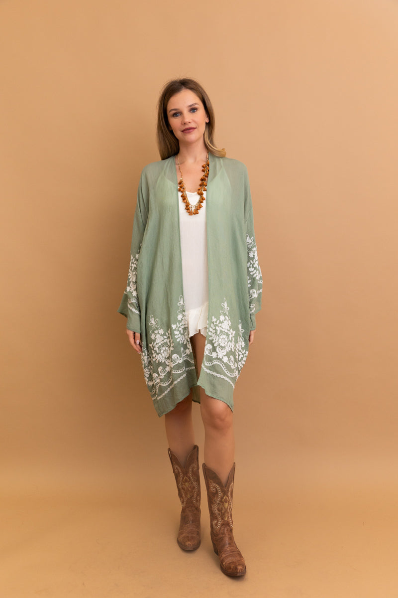 Stylish Blossom Breeze Kimono – Feminine and Trendy-Soul Flow Apparel