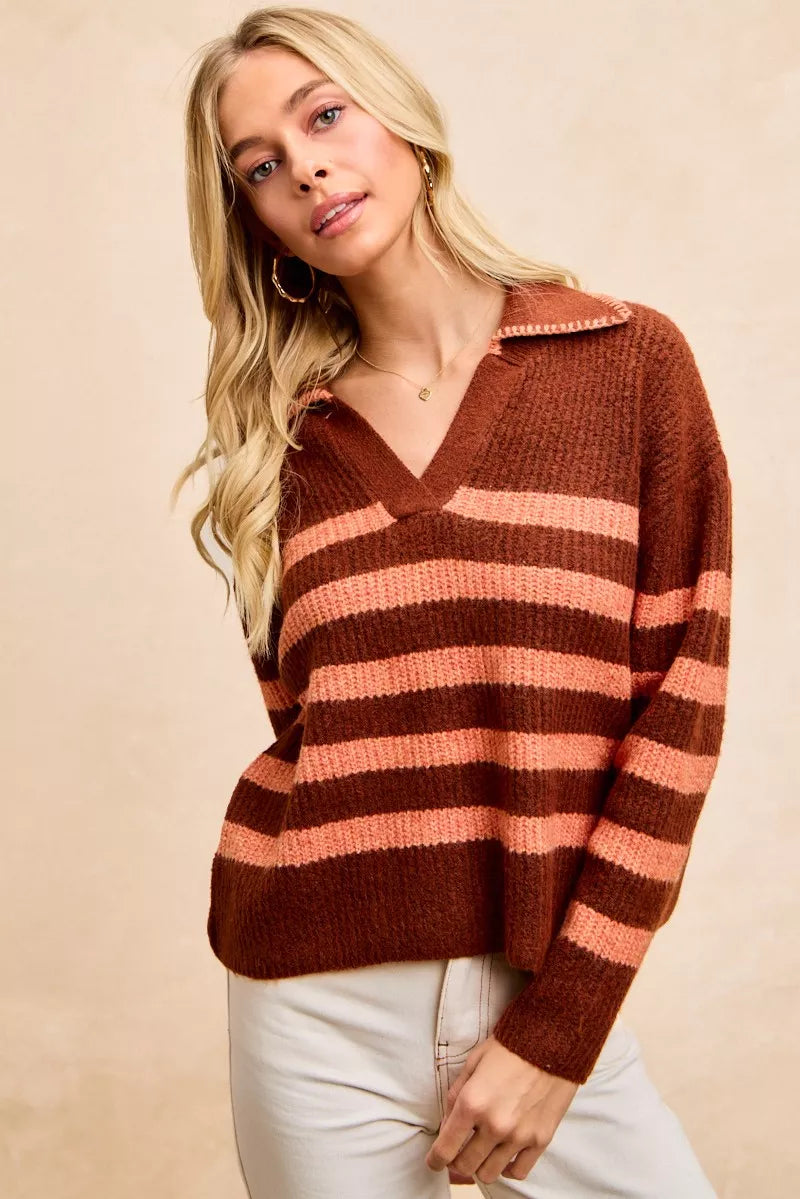 Striped sweater top for women in brown and pink with a stylish V-neck and relaxed fit