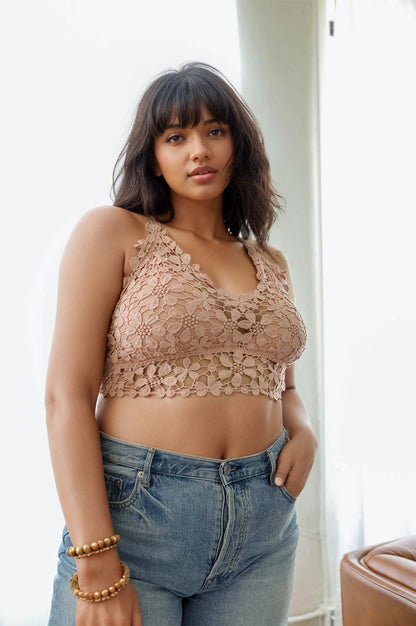 Plus size crochet bralette by Leto Collection in nude color, styled with high-waisted jeans