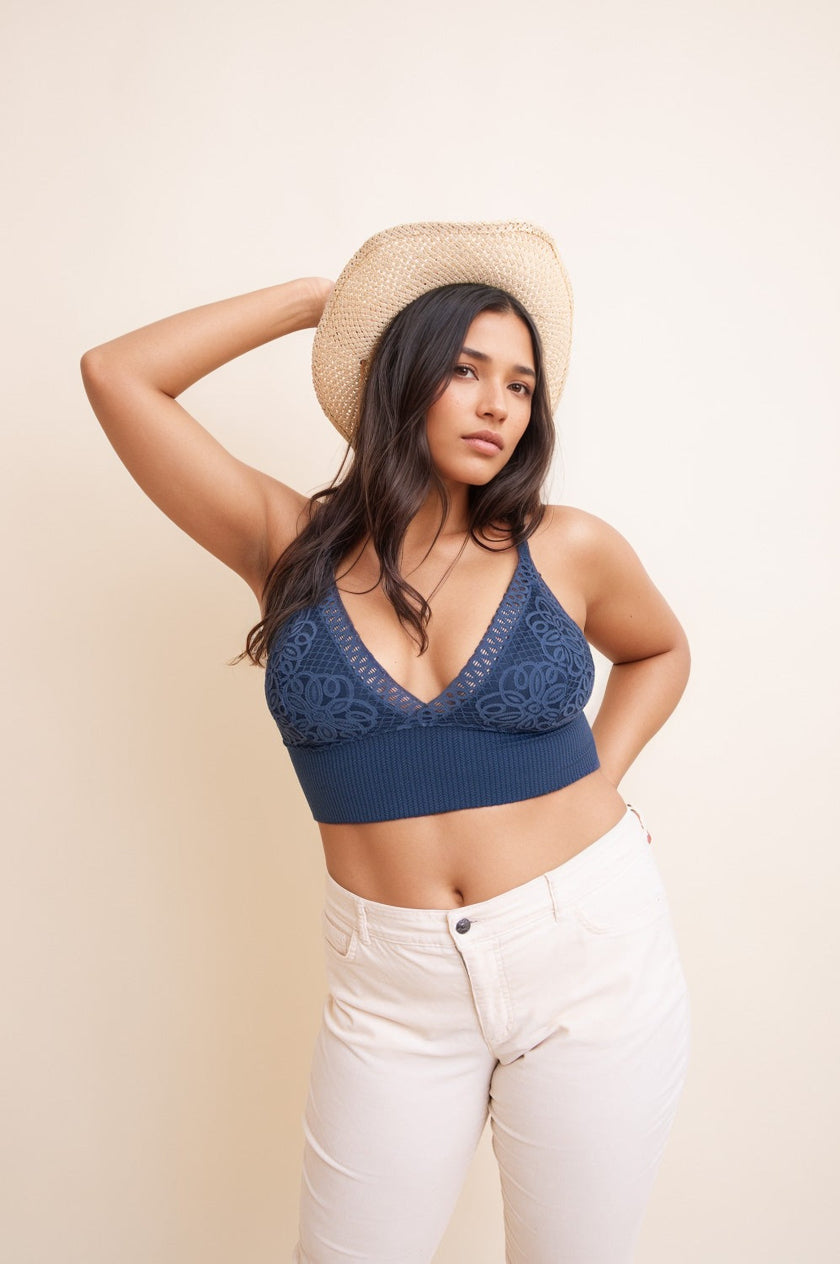 Curvy Waistband Loop Lace Brami – Elegant Plus Size Lace Detail-Soul Flow Apparel