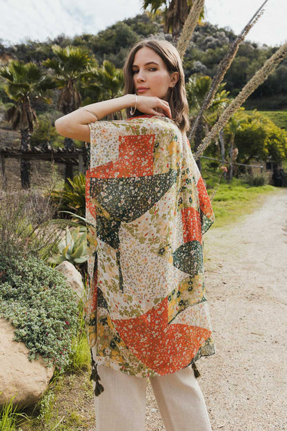 Allover Floral Print Kimono-Soul Flow Apparel
