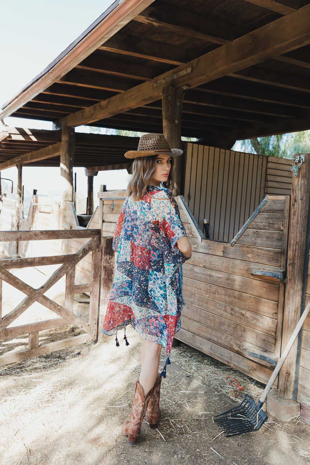 Allover Floral Print Kimono-Soul Flow Apparel