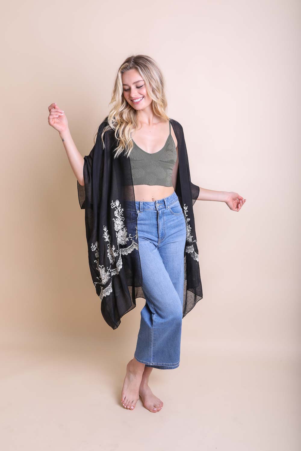 Chic Embroidered Kimono – Sophisticated Floral Design-Soul Flow Apparel