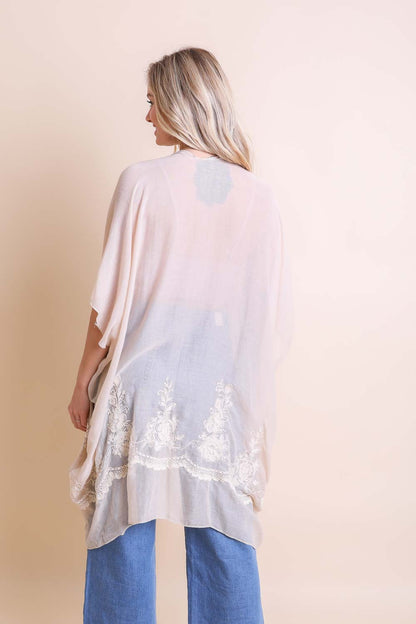 Chic Embroidered Kimono – Sophisticated Floral Design-Soul Flow Apparel