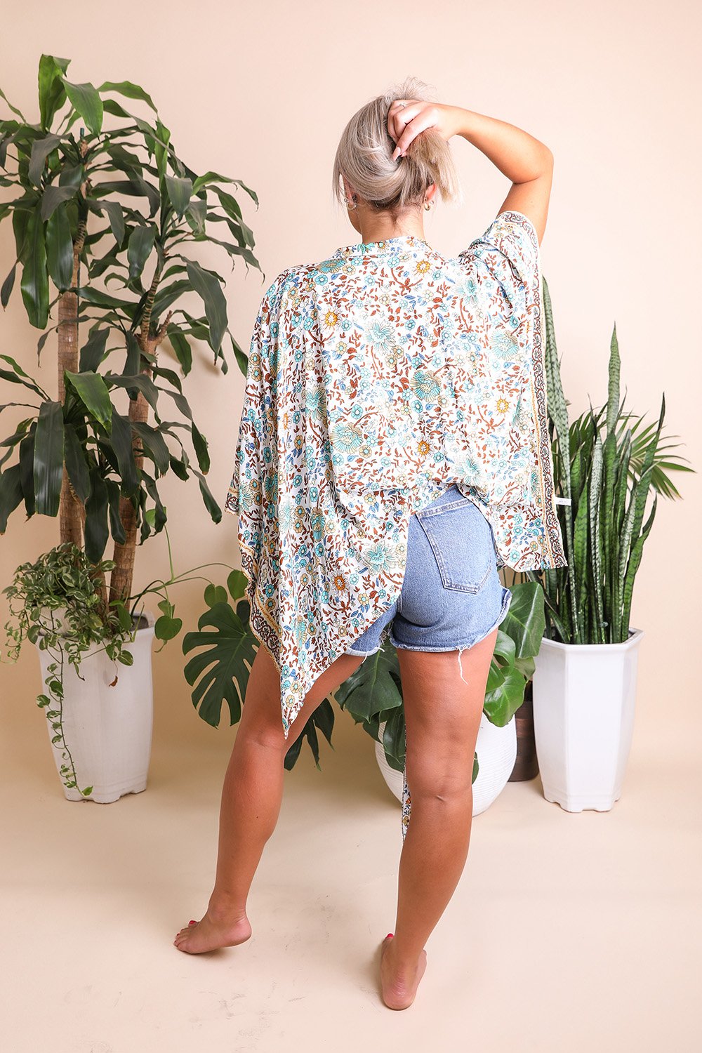Floral Front Tie Kimono Wrap-Soul Flow Apparel