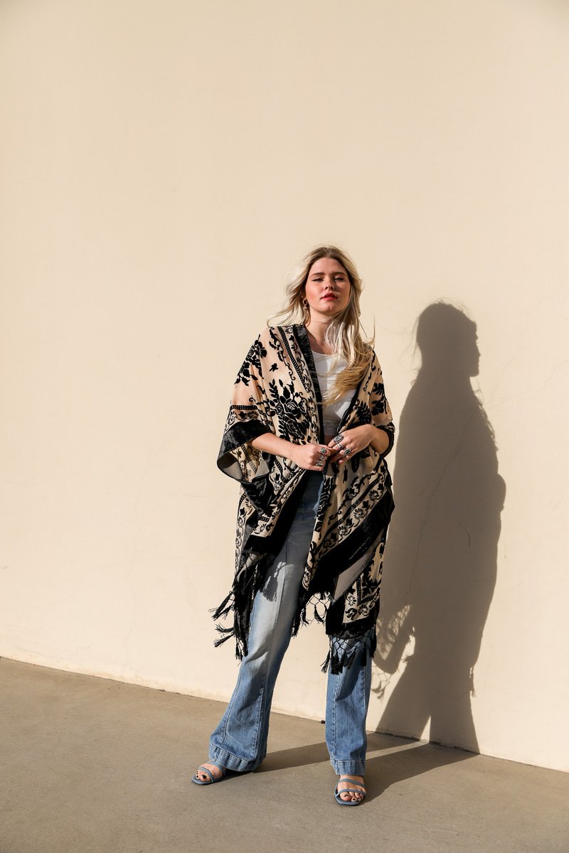 Velvet Mesh Tapestry Kimono-Soul Flow Apparel