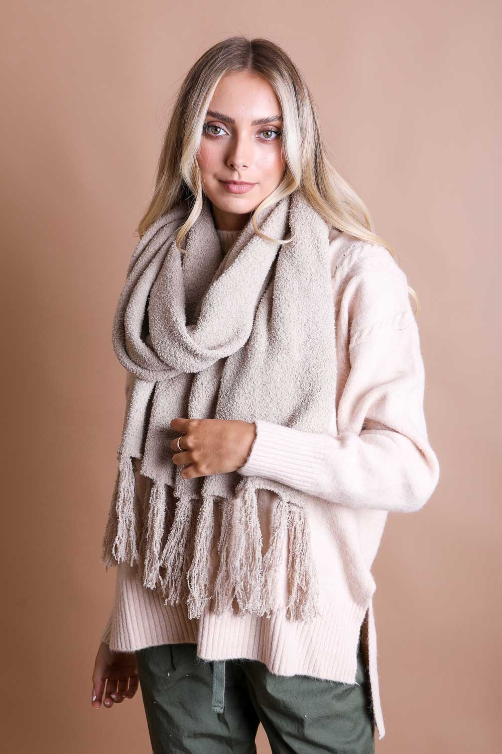 Ultra-Soft Boucle Tassel Scarf-Soul Flow Apparel