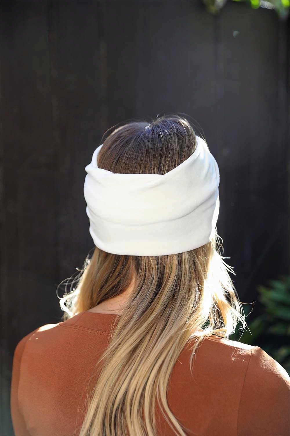 Super Soft Twisted Headbands – Plush Comfort & Style