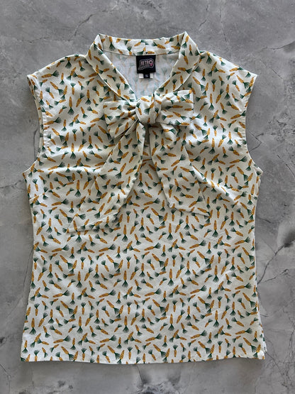 Carrots Bow Top