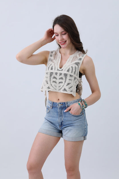Crochet Boho Crop Top – Artisan Side-Tie Detail🌿✨ Leto Collection