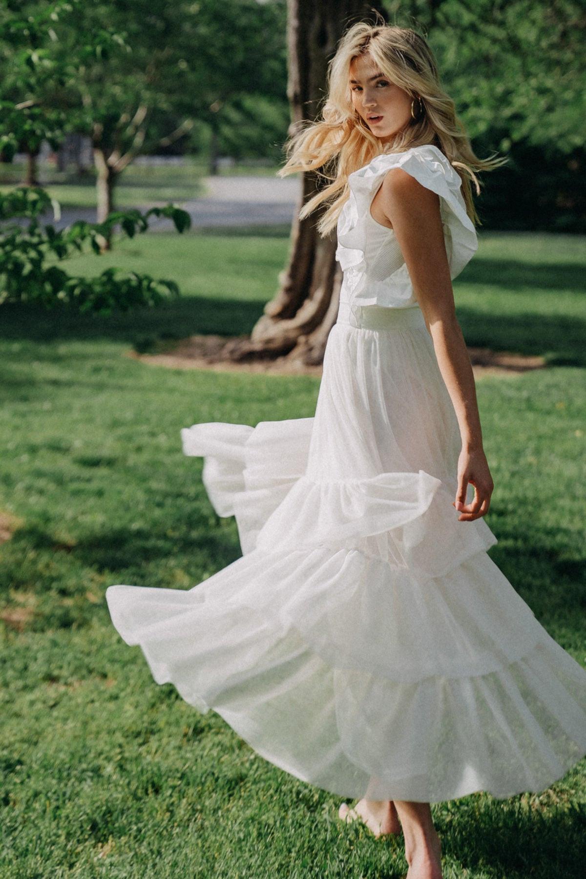 Chic Purpose Tulle Skirt With Ruffles Back Zipper Closure