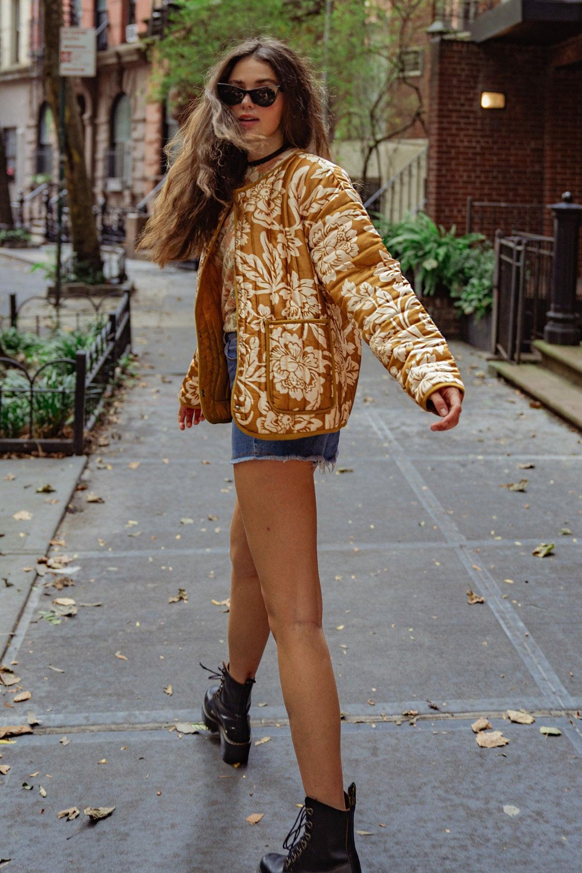 Totally Convinced Woven Puff Jacket Lightweight Printed With Pockets