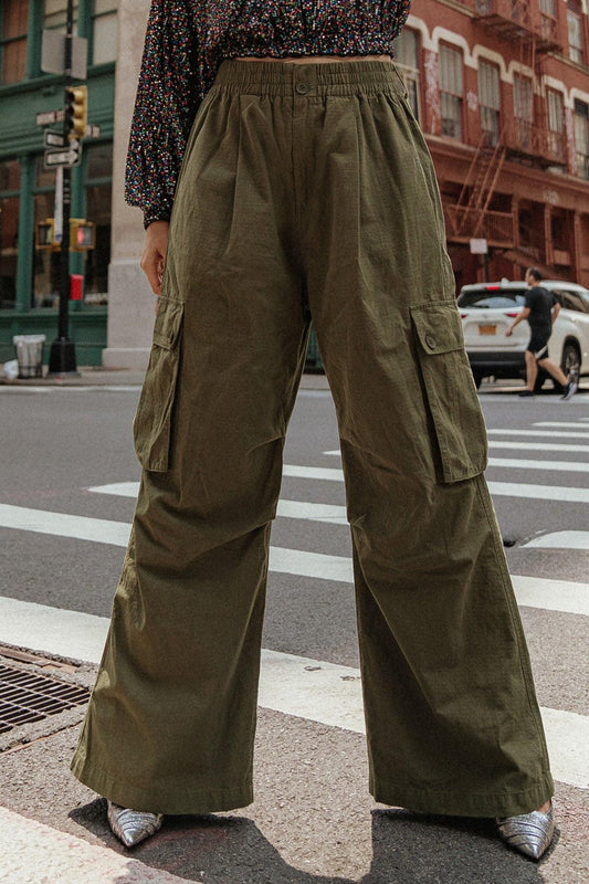 Incredible Moments Woven Cargo Pants With Elastic Waist And Wide Leg Outdoor