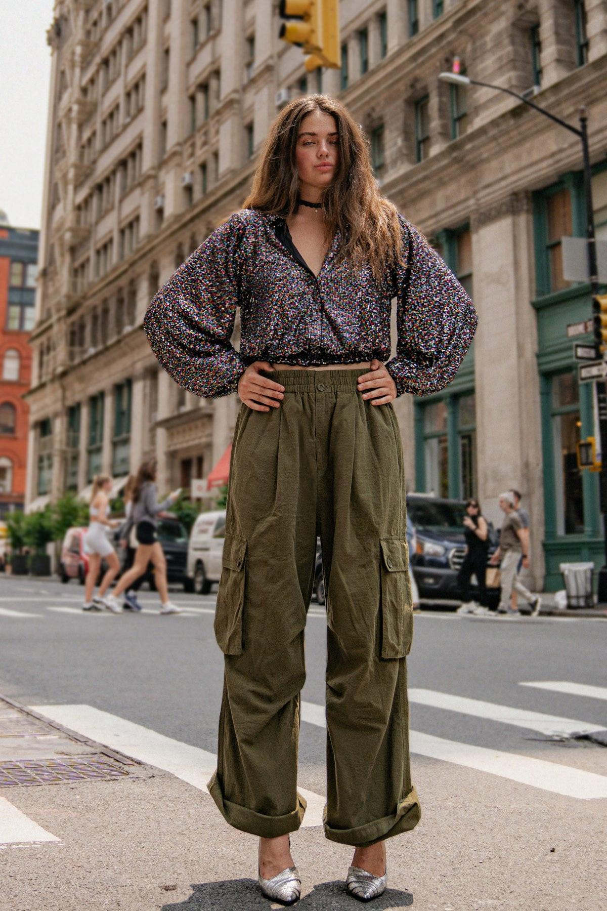 Incredible Moments Woven Cargo Pants With Elastic Waist And Wide Leg Outdoor