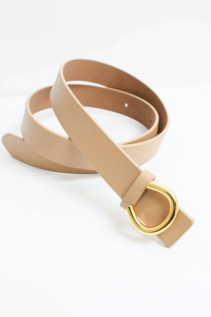 Leto Collection minimalist gold horseshoe belt in tan faux leather with a sleek gold buckle