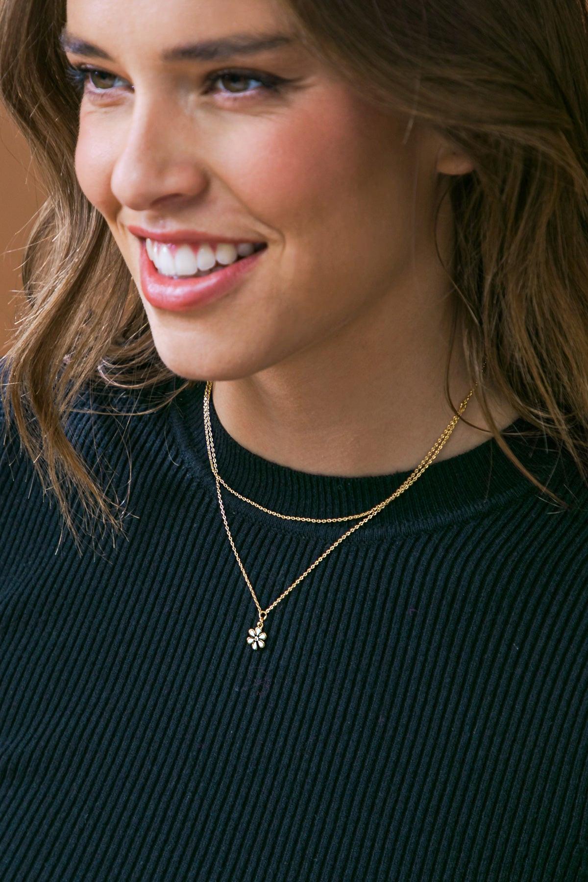 Hey Harper Daisy Necklace With Gold Flower Pendant Crafted In Korea