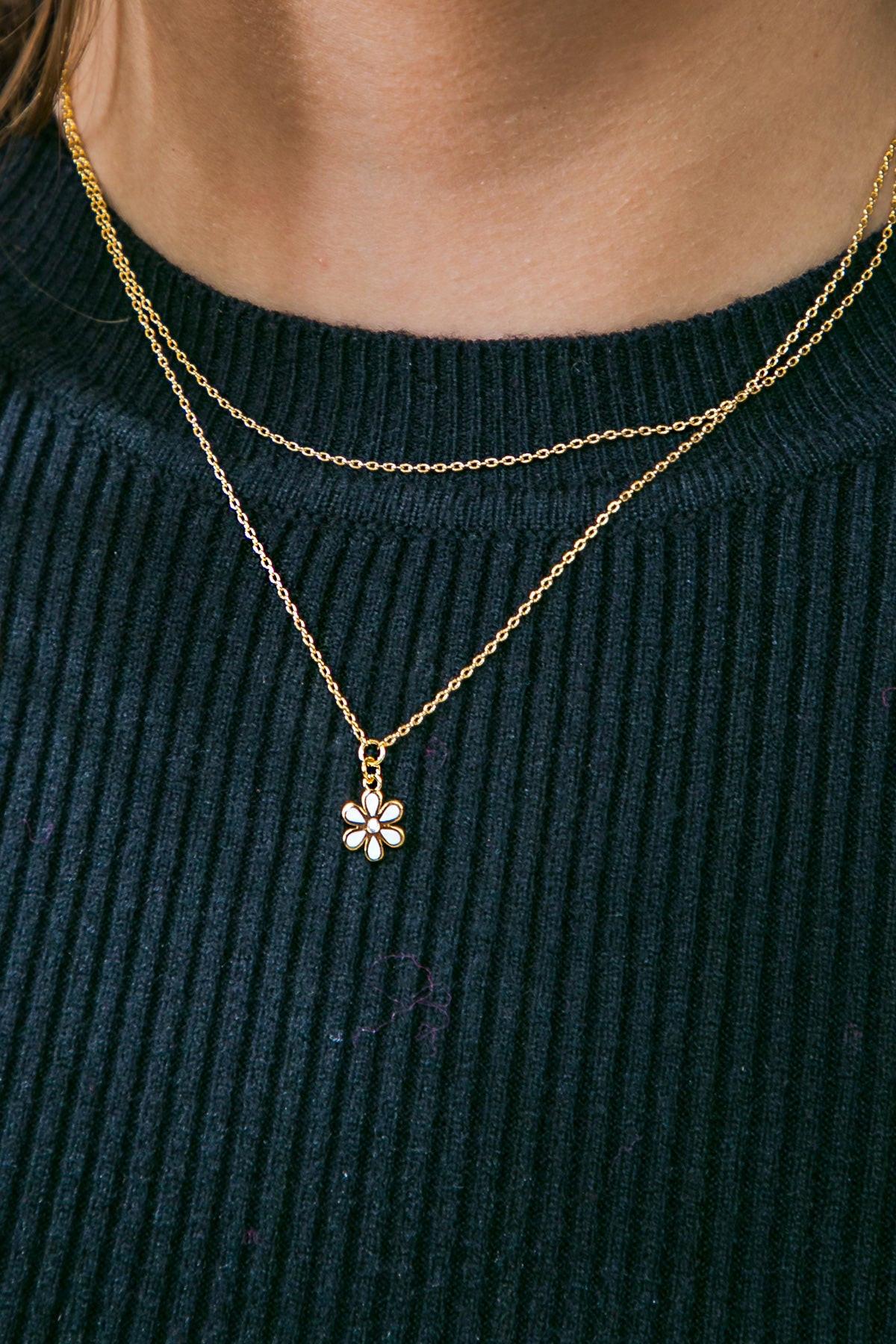 Hey Harper Daisy Necklace With Gold Flower Pendant Crafted In Korea
