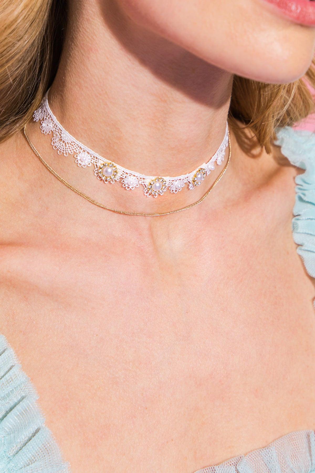 Moon Crescent Pearls Choker Necklace With Lace Detail