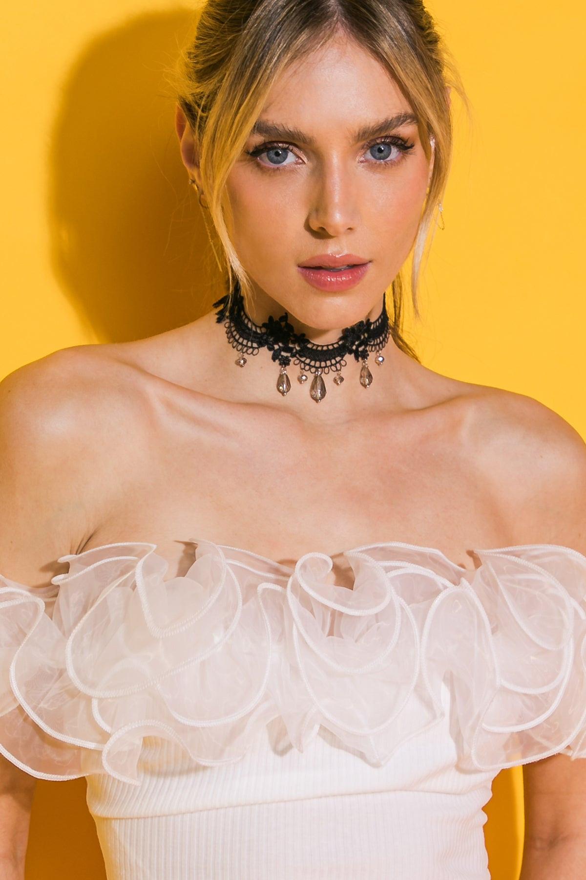Korean Made Lace Pearl Choker Necklace With Zinc Alloy