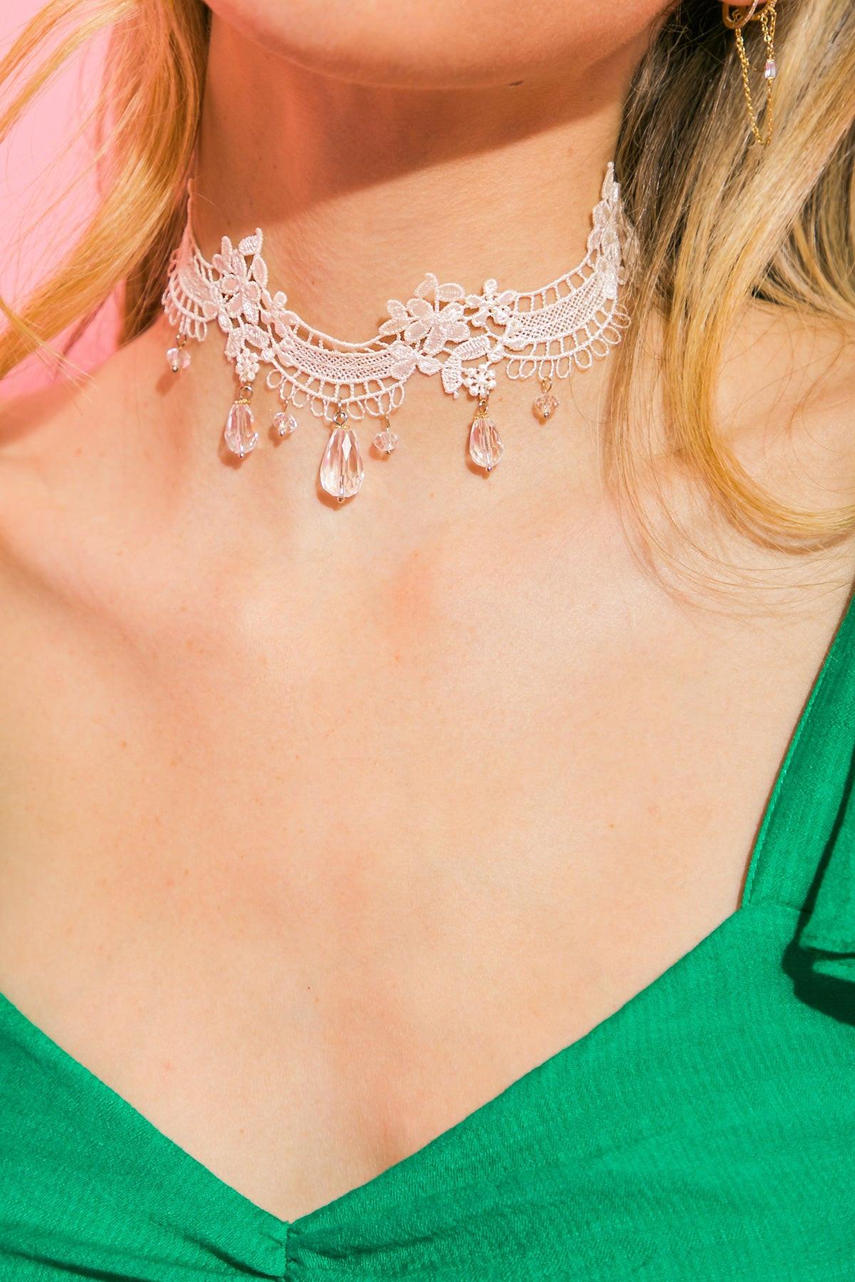Korean Made Lace Pearl Choker Necklace With Zinc Alloy