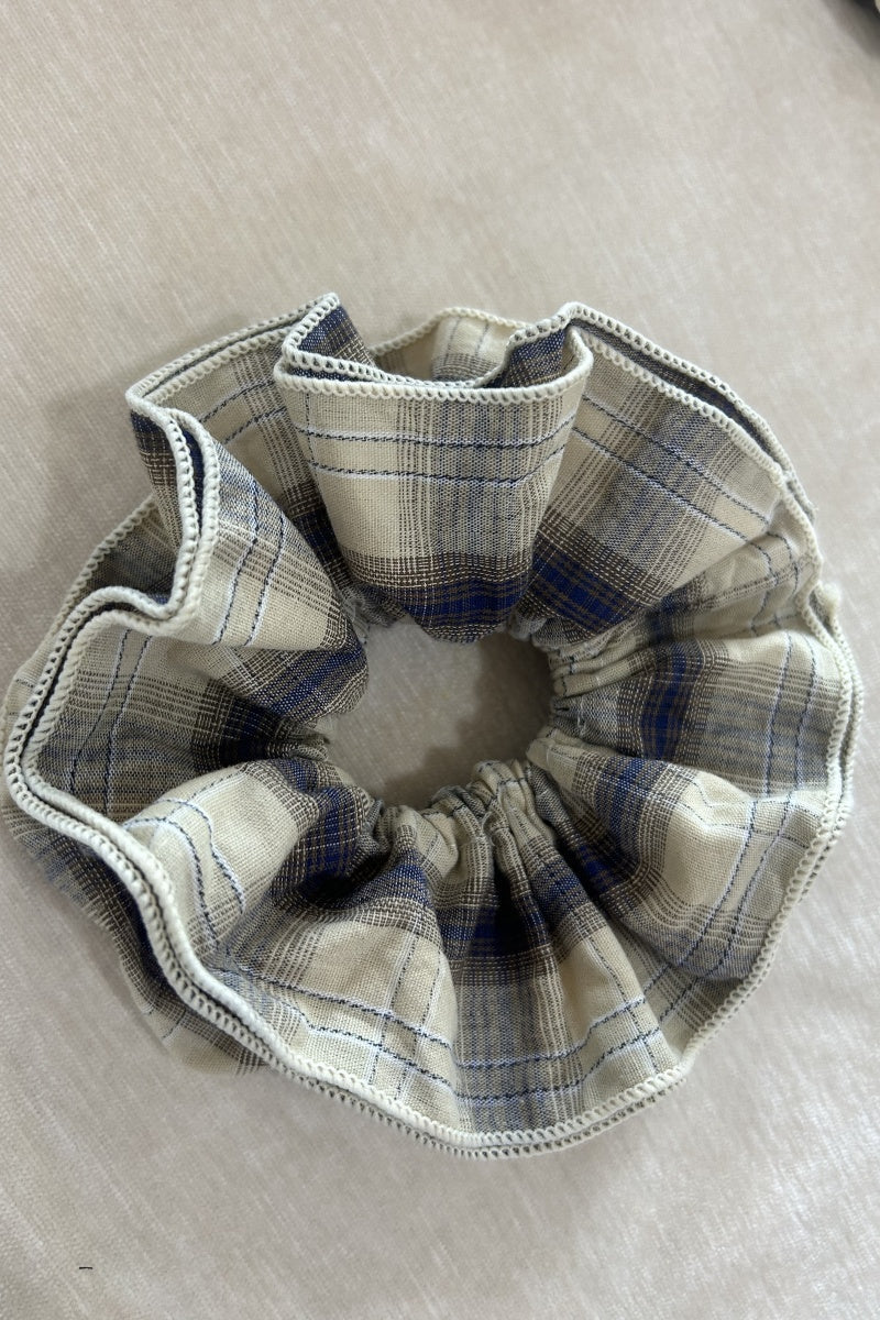 Vintage Stripe Double-Layer Scrunchie – Extra-Large Hair Tie for Women-Soul Flow Apparel