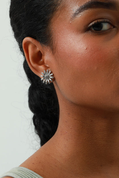 4-Pair Boho Earring Set – Mix & Match Daily Styles ✨