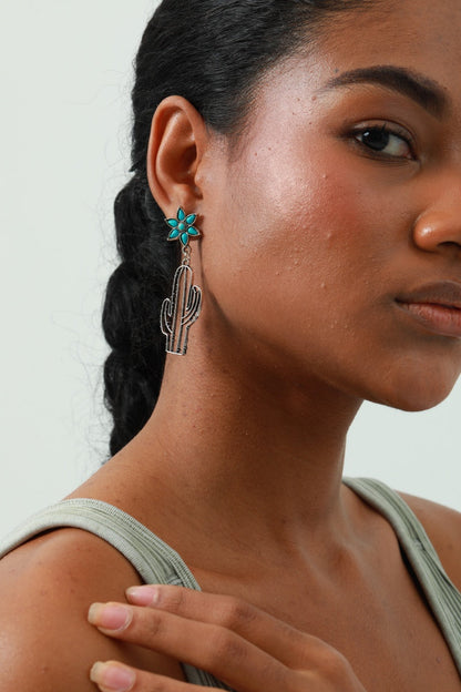 Boho Western Earrings – 💎Turquoise Flower & Openwork Cactus🌵