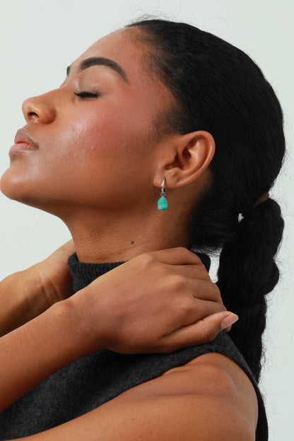 Natural Turquoise Earrings – Irregular Stone Design 💎