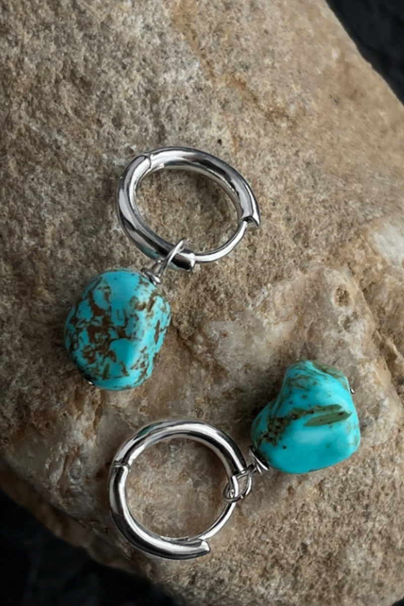 Natural Turquoise Earrings – Irregular Stone Design 💎