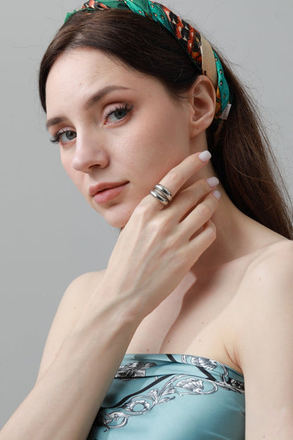 High-Shine Geometric Ring – Open-Ended Minimalist Statement ?????-Soul Flow Apparel