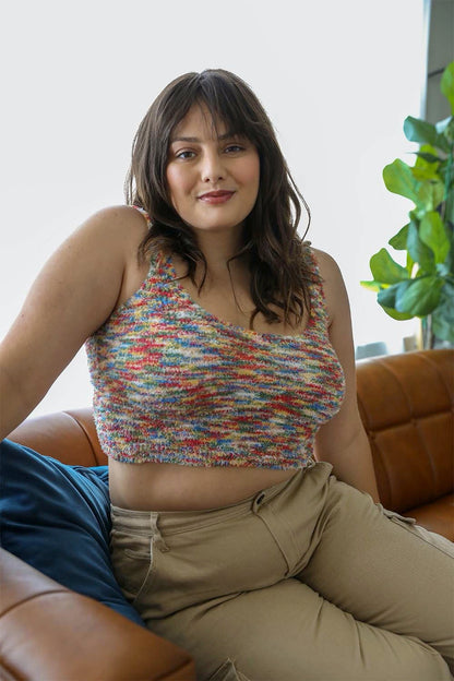 Plus size cozy boucle brami from Leto Collection in colorful design for comfortable layering