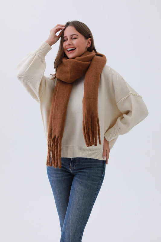 Classic Tassel Knit Scarf – Bestselling Winter Essential