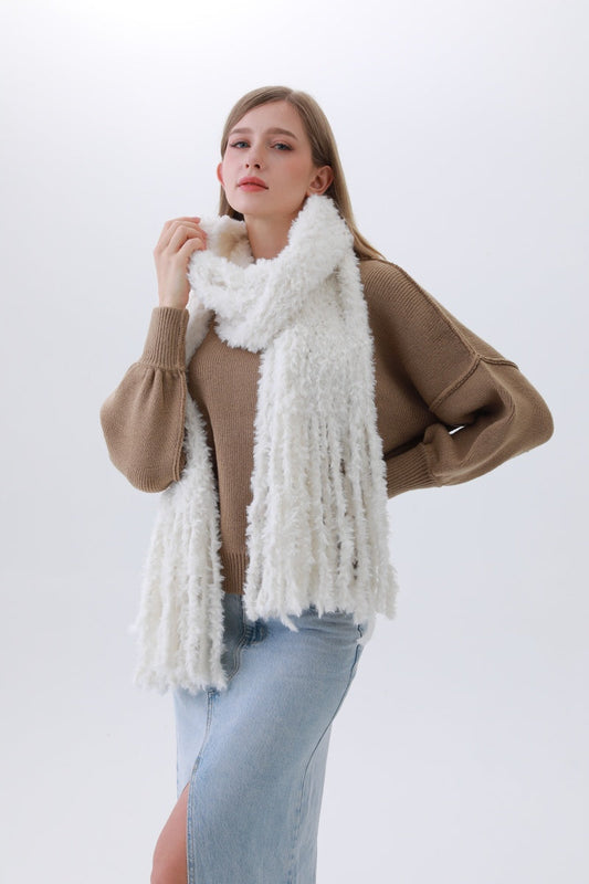 Luxe Bouclé Knit Scarf – Textured Elegance with Fringe