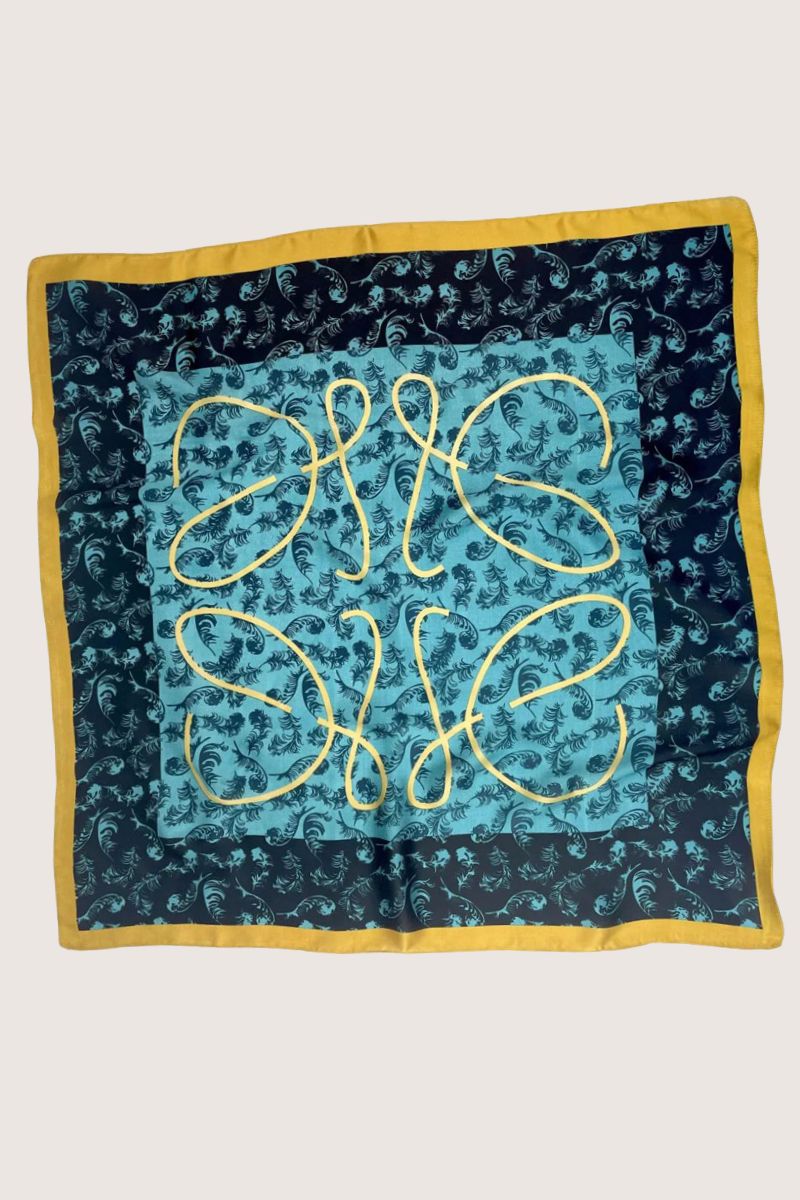 Turquoise Feather Bandana – Bohemian Silky Elegance🌿✨