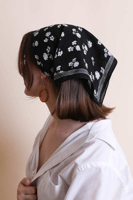 Dainty Flower Bandana-Soul Flow Apparel