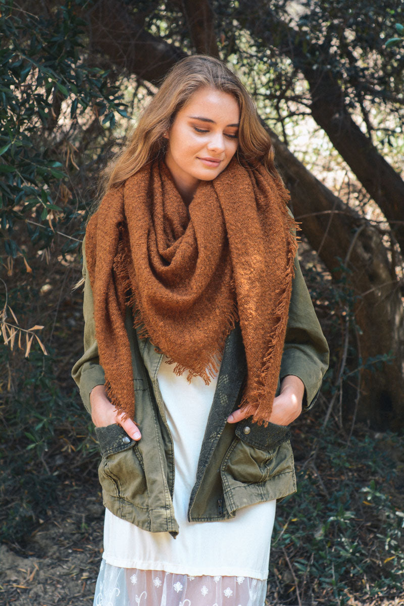 Luxury Mohair Square Scarf – Cozy & Elegant Wrap ❄️🧣