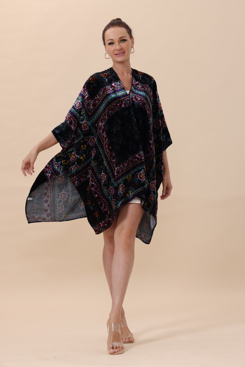 Floral-Stripe Velvet Kimono – Luxe Textures & Modern Tradition?????-Soul Flow Apparel