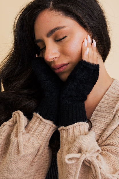 Plush Winter Gloves - Phone-Friendly Use ????-Soul Flow Apparel