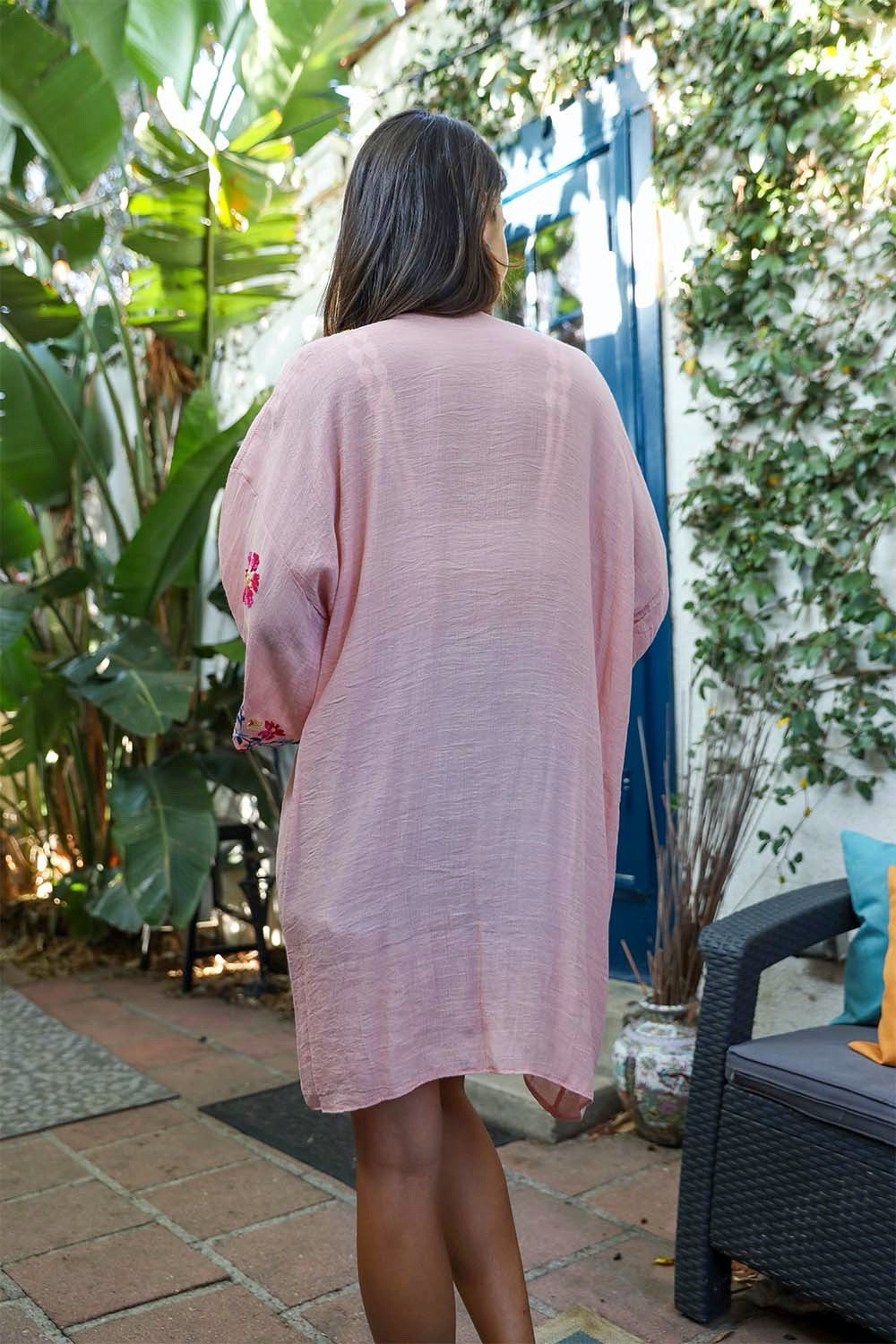 Elegant Floral Garland Kimono – Sophisticated Design-Soul Flow Apparel