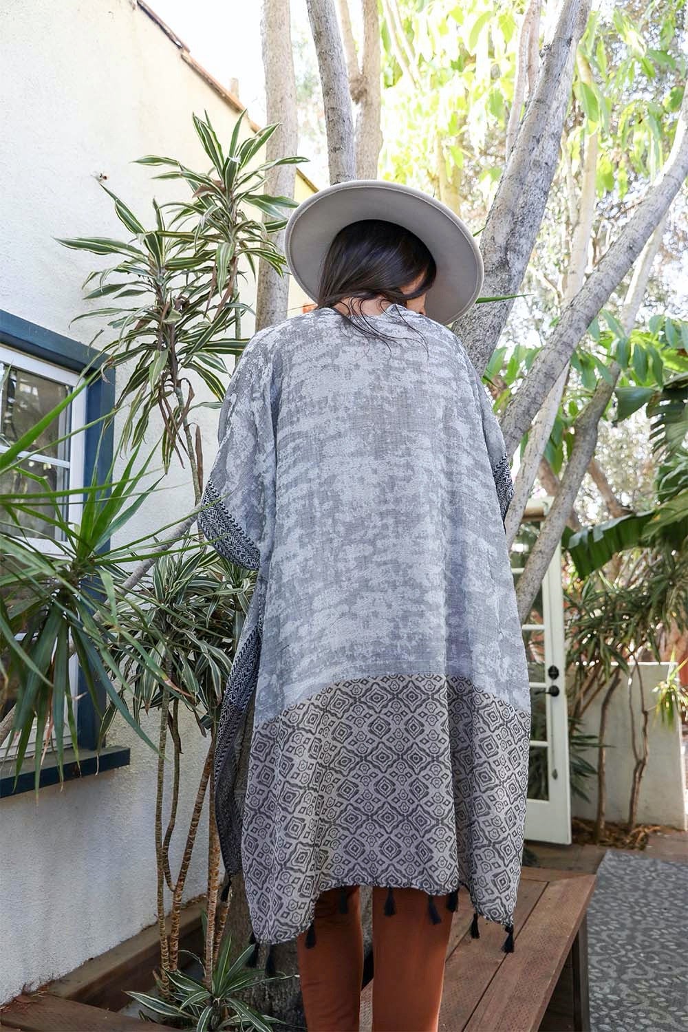 Emerald Coast Tassel Kimono-Soul Flow Apparel